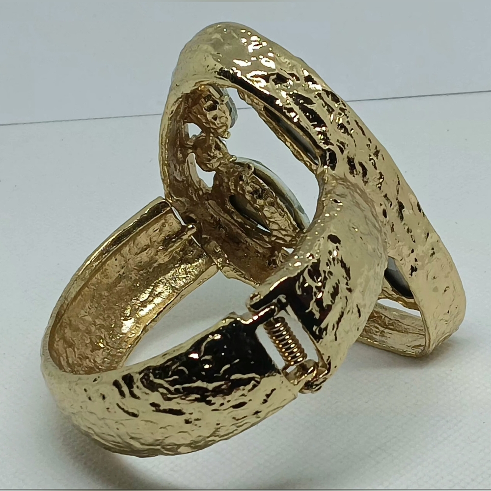 Crazy Crystal Statement Goldtone  Gemstone Clip Hinge Bracelet - Picture 8 of 12